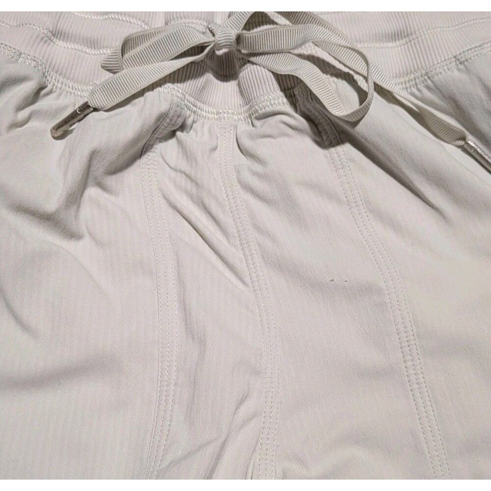 Lululemon Dance Studio Relaxed Fit Mid Rise Cargo Pants Women Sz S White LW5GILS - Picture 2 of 9